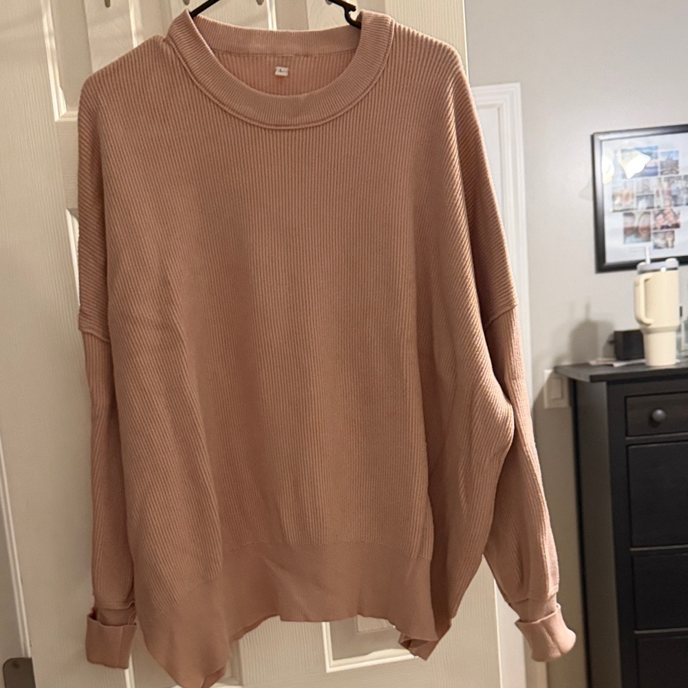 Cozy Ribbed Sweater in light pink